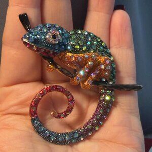 Chameleon Brooch Rhinestone Pave Multicolor Convertible – 3” Wide